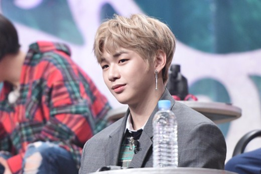 강다니엘, ‘복면가왕’ 판정단 출격...빛나는 촉으로 전격 추리