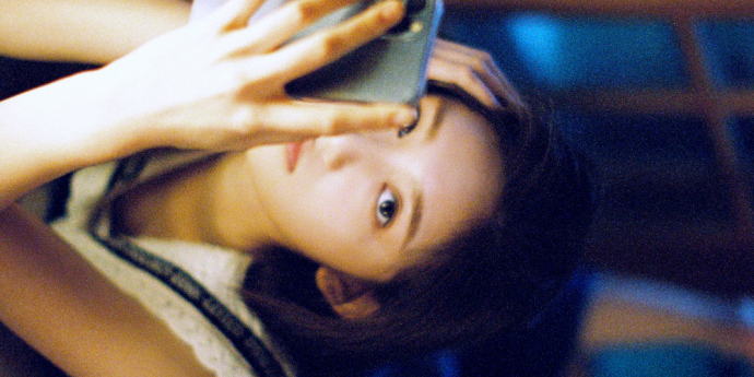 아이브 안유진X이서, ‘애프터 라이크’ 포토 공개... ‘싱그러움 자체’