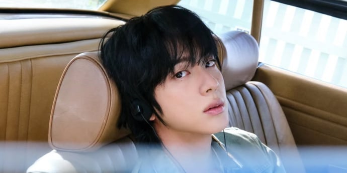 ‘컴백 임박’ BTS 진의 아웃핏