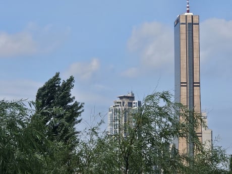 내일날씨, 서울·중부 퇴근길 약한 비...일교차 15도 내외