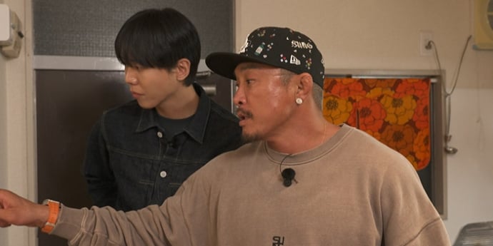 ‘구해줘홈즈’ 추성훈, 韓 유학생에 100만 원 건네