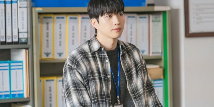 ‘메스를 든 사냥꾼’ 강훈 vs 베테랑 형사 신경전