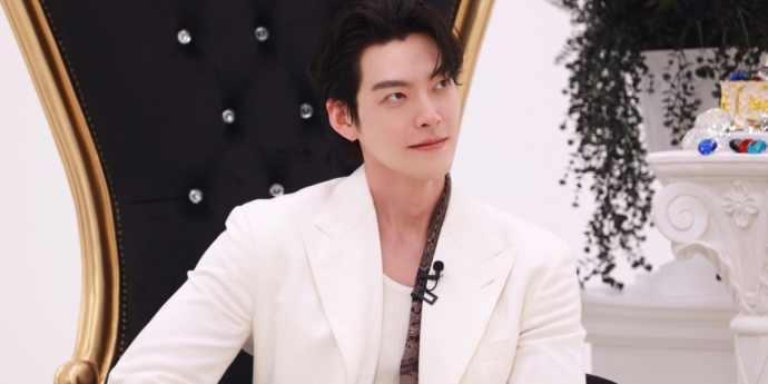 ‘신민아♥’ 김우빈, 홍석천 만난다... ‘보석함’ 게스트 출격