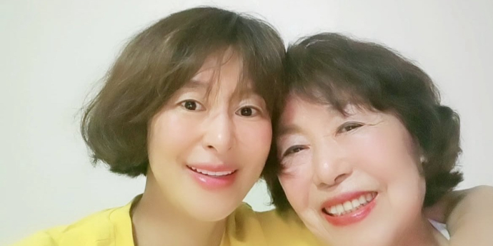 예지원, 90세 母와 다정한 투샷 “육아 동지이자 평생 친구”