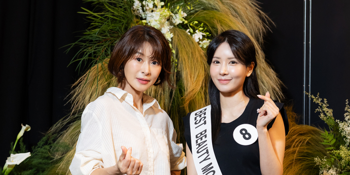 예지원-이은지 '여유 혹은 긴장감의 하트' [포토]