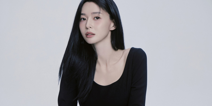 권나라, 써브라임과 전속계약 체결...송강호·고소영과 한솥밥