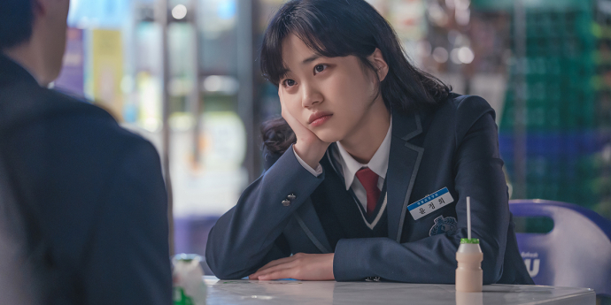 홍화연, ‘러닝메이트’서 예측 불가 전교1등 ‘윤정희’로 활약