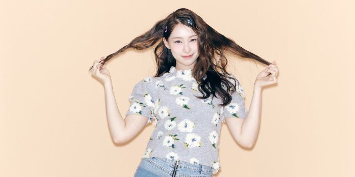 眞 김채원 “미스코리아 대회 참가는 생소한 도전… 친구들도 놀라” [화보]