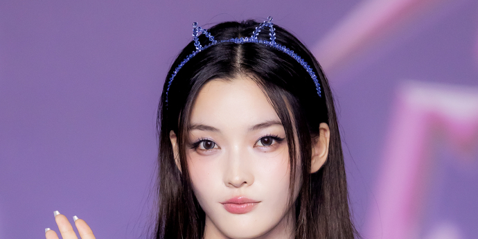 아일릿 이로하 '손금이 참 좋으시네요'(SBS가요대전) [포토]