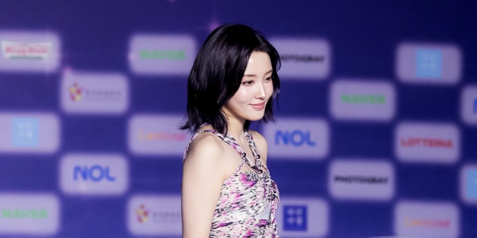 스테이씨 윤 '존재자체가 하트'(SBS가요대전) [포토]
