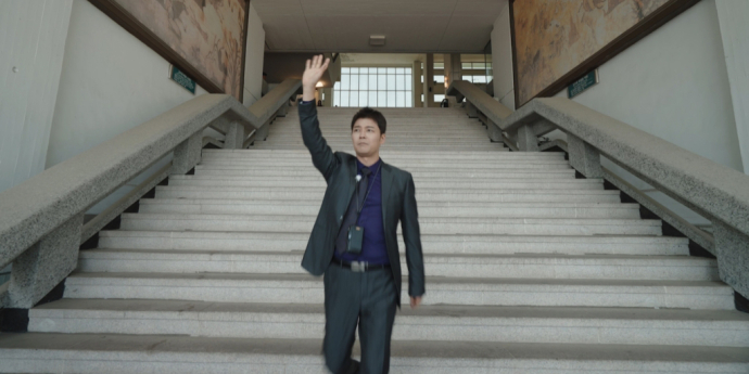 ‘이유 있는 건축’ 전현무, “왕이 된 것 같아” 짜릿 경험?! (공간 여행자)