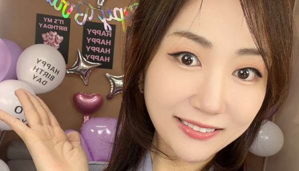 ‘왕홍’ 이향주, 생일까지 감동으로 채운 소통의 힘