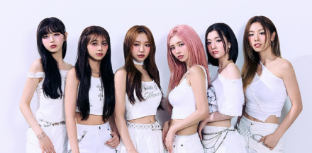 퀸즈아이, 여섯 빛깔 존재감 ‘PRISM EP.01’ 단체 콘셉트 포토 공개