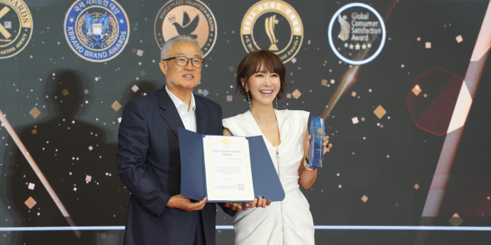 2025 대한민국 K브랜드 어워즈, 인플루언서 셀러지오 손지오 베스트 인플루언서 대상 수상