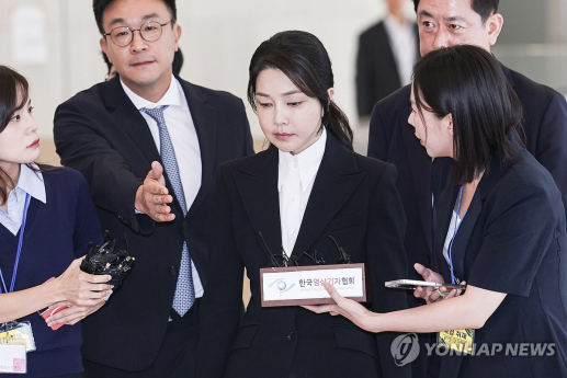 [속보] 김건희 특검 “김 여사 영상 녹화 거부, 녹화 없이 조사”
