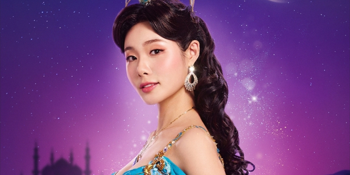민경아, 롯데 자이언츠 홈경기에서 시구·애국가 제창