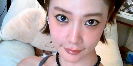 클라라, 상큼 발랄 양갈래 헤어스타일로 시선 강탈