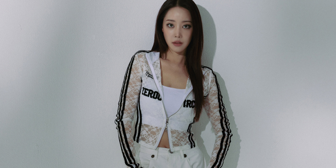 ‘레인보우18’ 고우리 “유닛으로 트로트 재미있을 듯, 좀 더 섹시한 콘셉트 도전해보고 싶어” [화보]