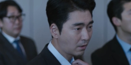 ‘에스콰이어’ 박정표, 숨 막히는 심리전 예고