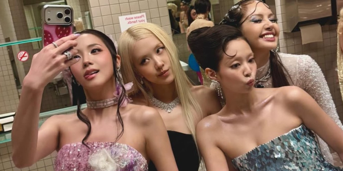 블랙핑크, 2026 멧 갈라를 물들이다