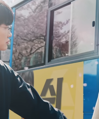 “좋아합니다” 페이커, 카리나에 깜짝 고백?