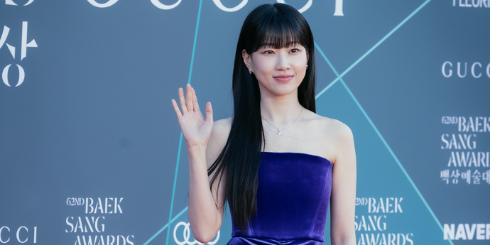 하윤경 '봄날의 햇살 같은 사랑스러움'(백상예술대상) [포토]