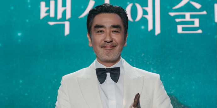 류승룡, ‘김 부장 이야기’로 ‘백상’ 대상 쾌거