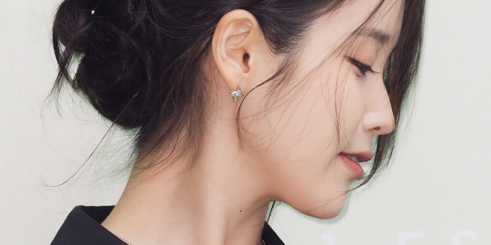 아이유 '우아한 목선' [포토]