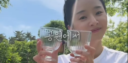 워너비소피, 딸과 피크닉 데이트 공개…건강한 라이프스타일 눈길