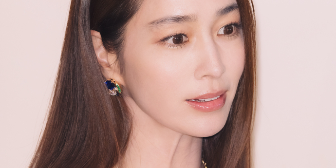 이민정 '완벽한 턱선' [포토]