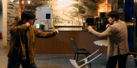 ‘오십프로’ 신하균 vs 허성태, 10년 악연