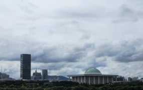 전국 구름 많다가 차차 맑아져… 낮 최고기온 31도 