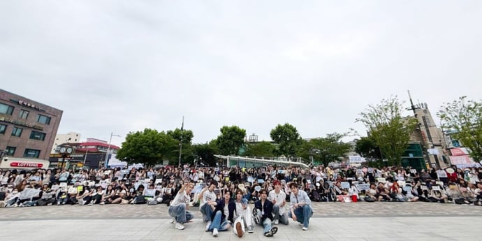 이펙스, 미니 7집 컴백 기념 버스킹 성료