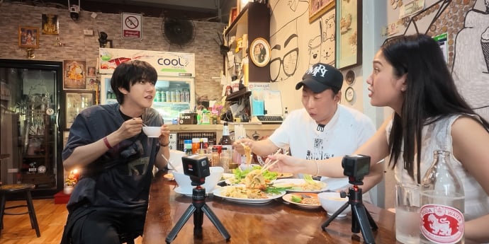 ‘입닫고 포상휴가’ 방콕 카이산로드 맛집 (활명수)