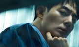 조인성, 비밀스러운 서사의 순간 