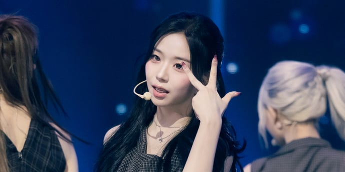 트리플에스 김채연 '트리플 손가락' [포토]