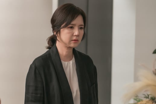‘가족관계증명서’ 임지은 서사