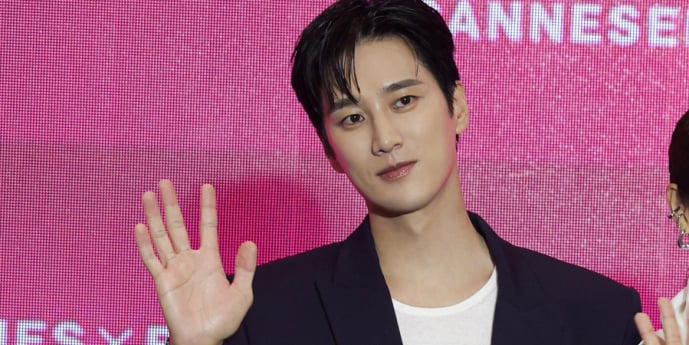 ‘신의 구슬’ 안보현, 칸 이어 부산 홀렸다
