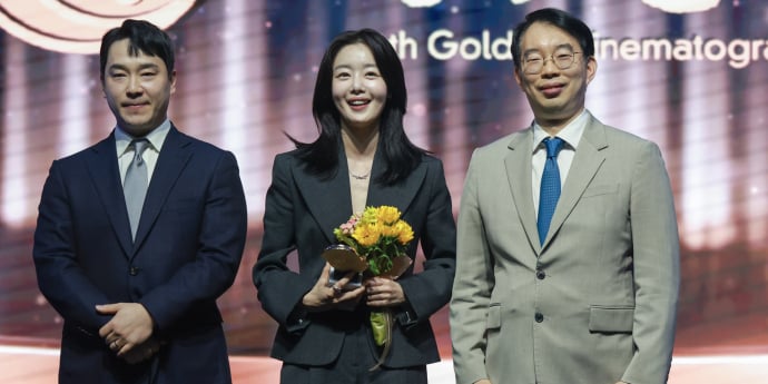 한선화, '제46회 황금촬영상 영화제 시상식' 촬영감독이 뽑은 인기상(여) 수상 [포토]