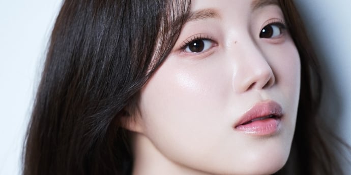 배우 한소은, 새로운 프로필 공개