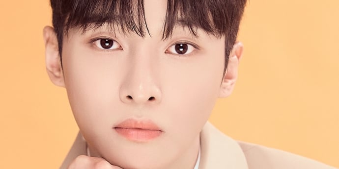 성리, 화장품 모델 발탁