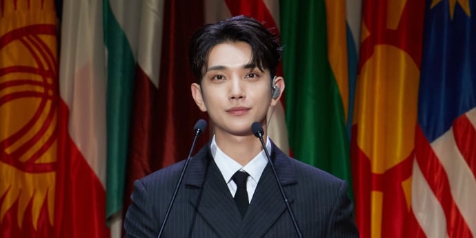 ‘유네스코가 또 불렀다’ 세븐틴 조슈아, 파리서 특별 연설