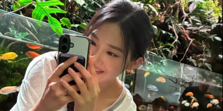 한서유, 청순 비주얼 근황 공개…맑은 미소에 시선 집중