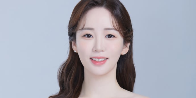 [한국화가 김현정이 그린 한국의 초상 19]  K-뷰티를 키운 것의 8할은 이것