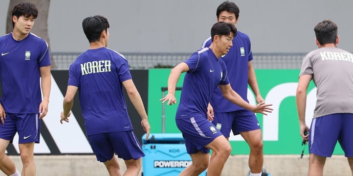 손흥민, 멕시코전도 원톱 출격… 오현규는 벤치 대기 (북중미 월드컵)