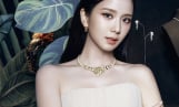 지수, 명품보다 눈부셨다…까르띠에도 반한 존재감