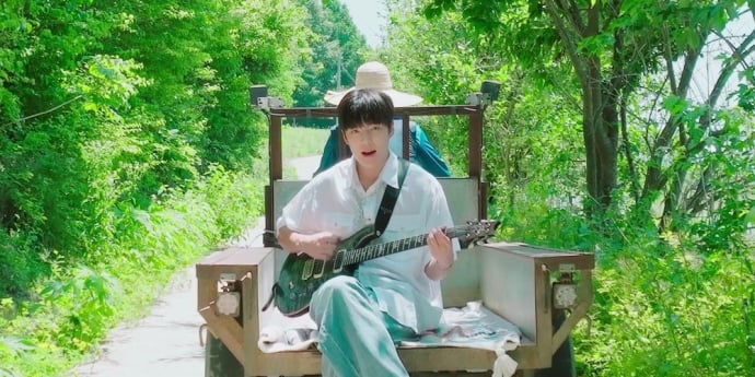 몬스타엑스 민혁 첫 솔로곡, 해외서 먼저 터졌다