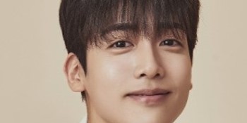 김호윤, 연극 ‘임대아파트’ 출연