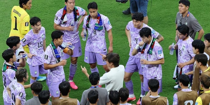 한국은 아시아의 자부심… 월드컵 무대서 국경 넘은 응원 열기