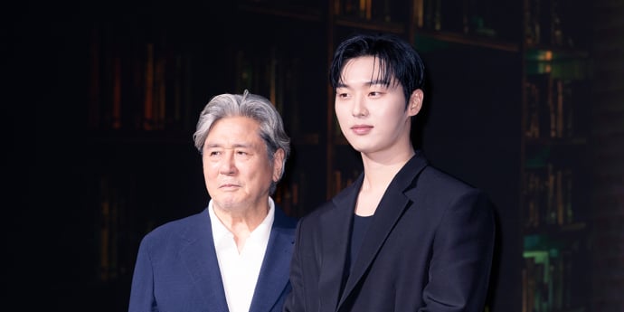 최민식-최현욱 '맨 앞줄 교수와 맨 끝줄 소년' [포토]